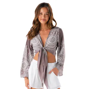 Hovedbilde "Nosora" Bell Sleve Top fra Lotus and Luna